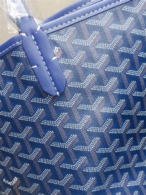 fake goyard wallets|how to identify a goyard wallet.